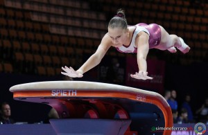 lat ph simone ferraro sfa09505 copia